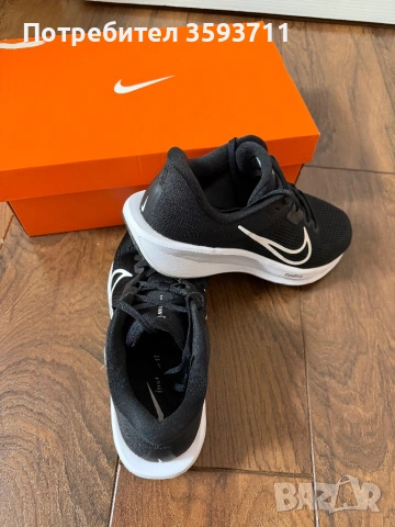 Маратонки nike номер 44 50 евро, снимка 3 - Спортни обувки - 53746987