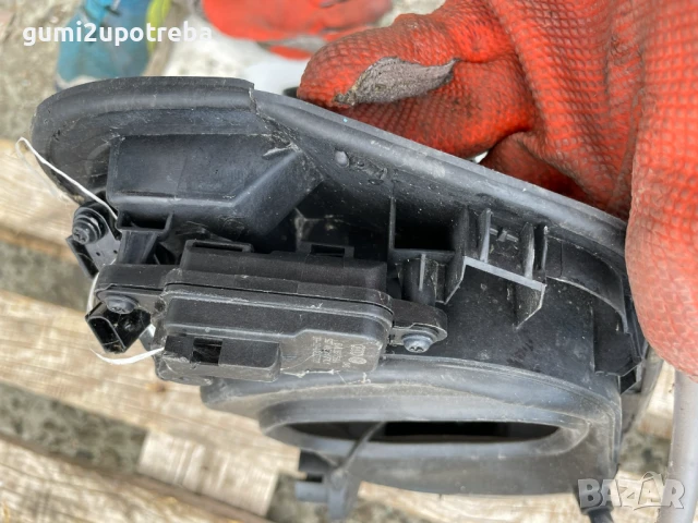 Капак Резервоар Зарядно Гнездо 10A809857C Volkswagen ID.3 E11 pro, снимка 3 - Части - 50893095