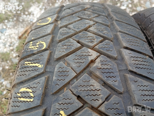 2 броя зимни гуми 185/60/15 C, снимка 2 - Гуми и джанти - 52055246