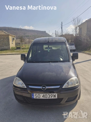 продавам Опел комбо година 2008, снимка 11 - Автомобили и джипове - 53847620