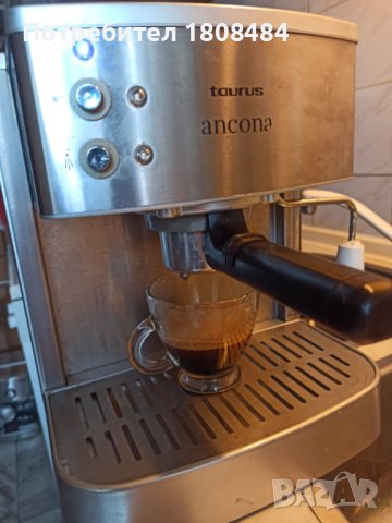 Кафемашина Таурус Анкона иноксова с ръкохватка с крема диск, работи отлично и прави хубаво кафе , снимка 2 - Кафемашини - 41120382