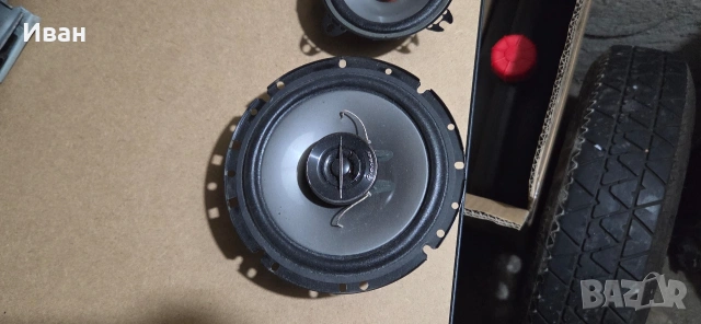 Колони от VW Golf 3, снимка 9 - Части - 53421925