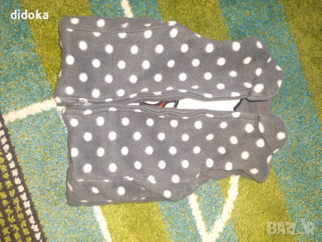 Елече двулицево hello kitty , снимка 2 - Жилетки и елечета за бебе - 53752328