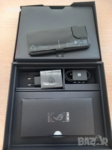 Asus ROG Phone 9 Pro нов, възможно бартер, снимка 2 - Asus - 53018726