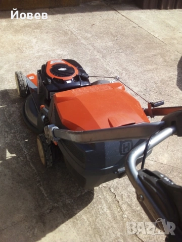 Бевзинова косачка за трева Хускварна, снимка 4 - Градинска техника - 53817887