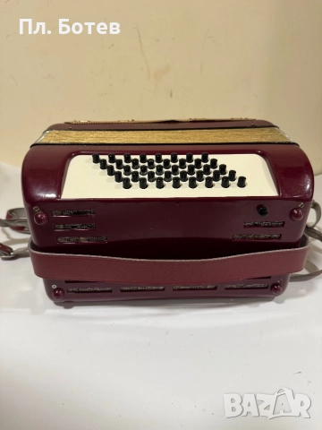 Акордеон Hohner Starlet 40, снимка 6 - Акордеони - 51834016