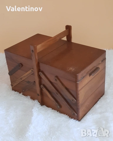 Стапинна дървена разтегателна кутия, снимка 2 - Антикварни и старинни предмети - 53426085