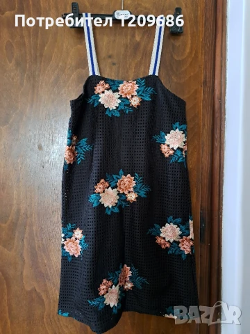 Рокля ZARA с бродерия, S размер, снимка 1
