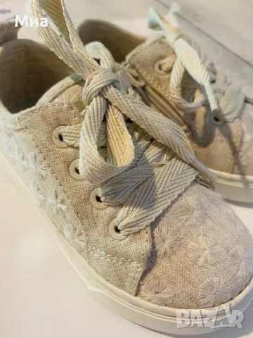 Памучни флорални сникърси Zara, снимка 7 - Детски маратонки - 49926911