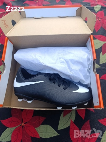 нови оригинални бутонки Найк , снимка 16 - Футбол - 52351591