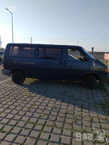 Продавам Бус VW T4, снимка 4 - Каравани и кемпери - 53839126