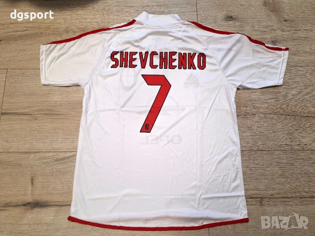 Футболна фланелка на Милан # Андрий Шевченко#7#ретро модел сезон 2004/2005!