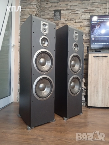 Най-големият модел от серията JBL ES-100