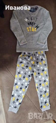 Разпродажба на детски дрешки