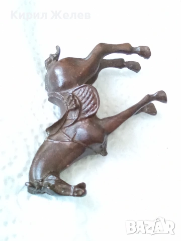 Малка бронзова фигурка на кон 🐎 54252, снимка 5 - Колекции - 53752634
