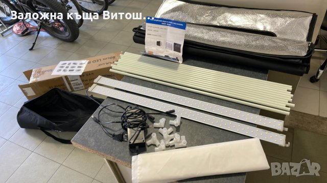 Мини фото студио PULUZ LED 25 см, снимка 2 - Светкавици, студийно осветление - 39626583