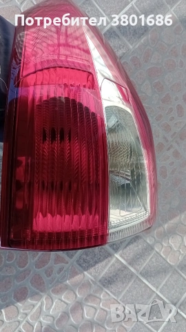 Оригинален ляв стоп за Ford C-max 2, снимка 2 - Аксесоари и консумативи - 53695843