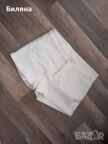 Нови бели къси панталони , снимка 1