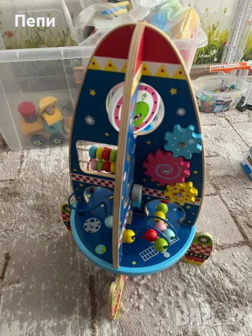 Образователна дървена ракета