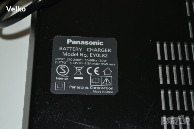 Panasonic EY0L82 Li-ion зарядно за батерии , винтоверт машини, снимка 4 - Винтоверти - 34851166