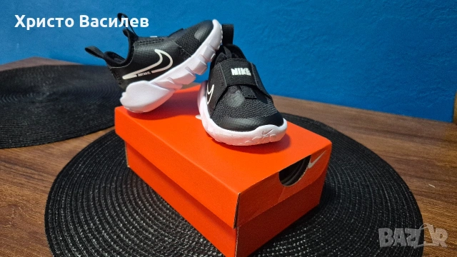 Nike детски маратонки.