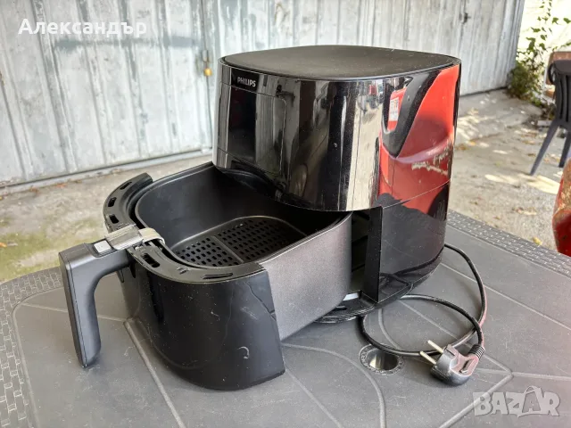 Фритюрник PHILIPS Airfryer XL HD9270/00 с горещ въздух, снимка 2 - Фритюрници - 56255076
