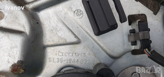 Стъклоповдигач бмв е34 машинка моторче стъкло задна дясна врата bmw e34 window regulator 19440729, снимка 4 - Части - 42098035