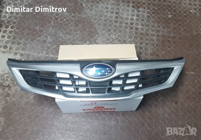 Продавам предна решетка за Субару импреза 2008-2013 г .Subaru impreza