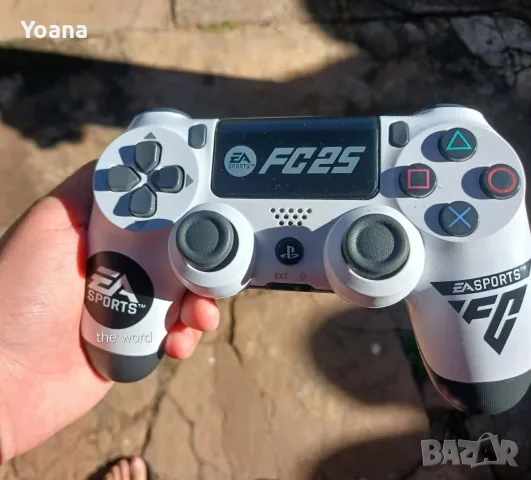 Безжичен джойстик за PS4 с тъчпад, вибрация и LED осветление – FC25 / GTA дизайн, снимка 3 - Аксесоари - 55725442