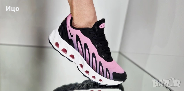Дамски маратонки Nike, снимка 9 - Маратонки - 53183955