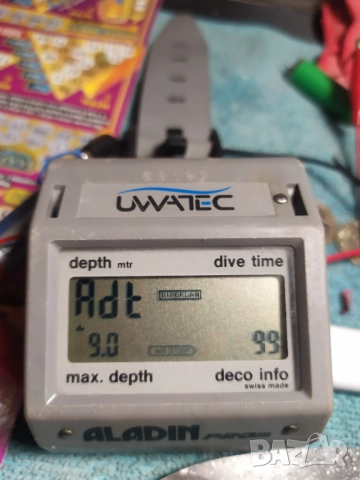 Водолазен компютър Uwatec Aladin Pro, снимка 11 - Водни спортове - 52188224