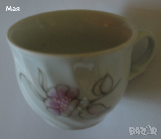 Нови комплекти чашки с чинийки за кафе, снимка 2 - Сервизи - 35748435