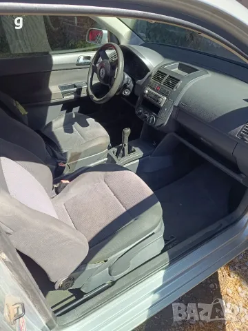 Продавам volkswagen polo. 1.2 БЕНЗИН 2вр., снимка 4 - Автомобили и джипове - 56082169
