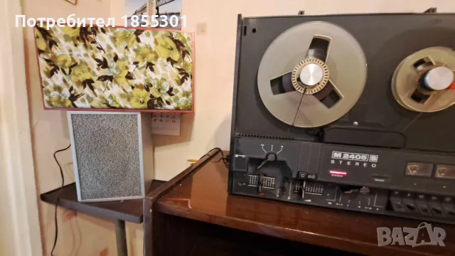 Ролков магнетофон Унитра М2405S UNITRA с две тонколони и десет ролки с музика