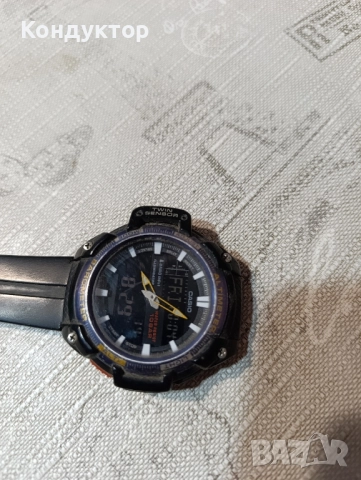 продавам часовник , снимка 2 - Мъжки - 51592437