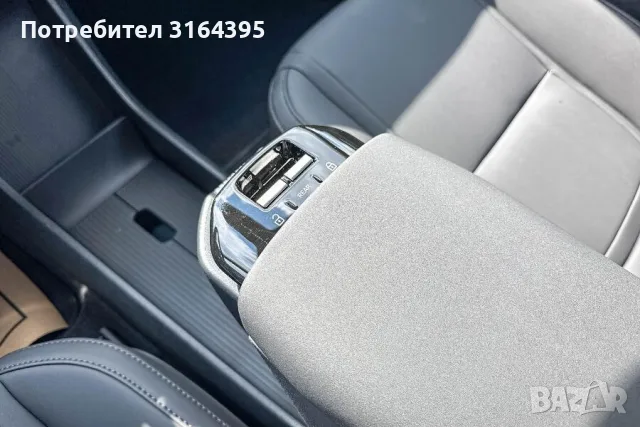 Volvo EX30 Plus Single Motor Extended Range 69 kWh, снимка 12 - Автомобили и джипове - 55829093