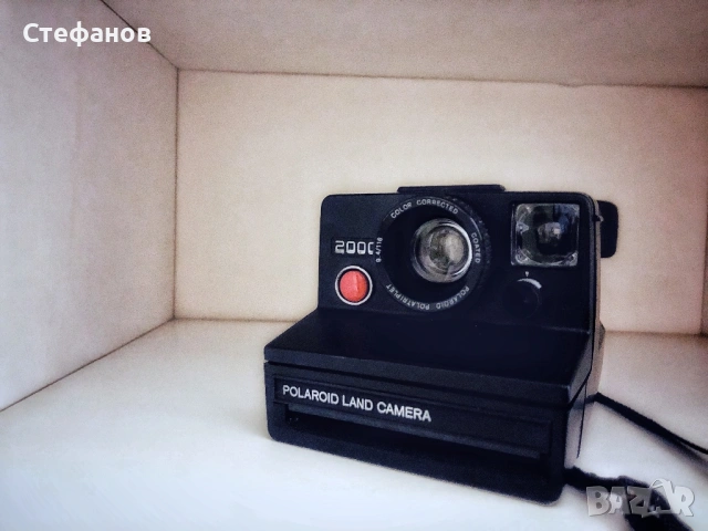 Ретро фотоапарат Polaroid Land Camera 2000