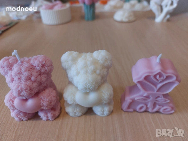 Свещ мече от рози със сърце , снимка 4 - Романтични подаръци - 53345024