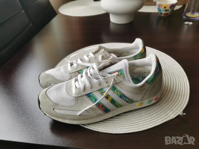 Адидас маратонки adidas la trainers нр 38, снимка 1
