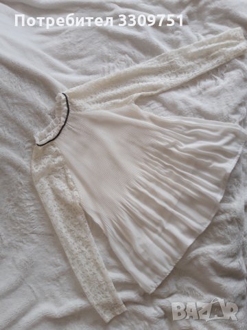 Плисирана бяла блуза с дълъг ръкав, снимка 1 - Блузи с дълъг ръкав и пуловери - 35825890