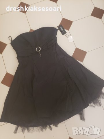 Черна рокля с тюл, снимка 1 - Рокли - 42263548