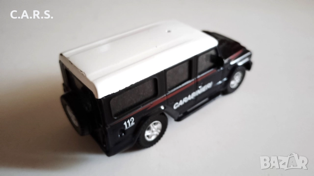 IVECO MASSiF 4X4 CARABiNiERI MONDO-MOTORS 1:43, снимка 4 - Колекции - 52590206