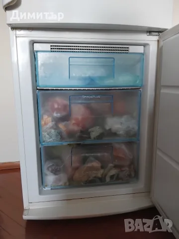 ПРОДАВАМ ХЛАДИЛНИК-ФРИЗЕР ELECTROLUX ENB-34943W, снимка 5 - Хладилници - 56058889