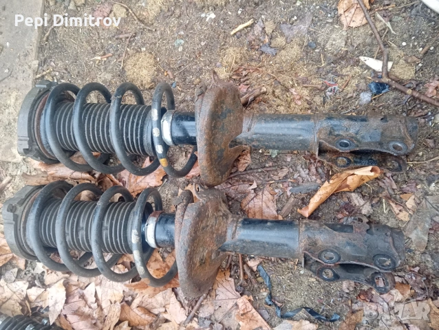 Предни амортисьори VW POLO (6N2)  (1999 - 2001)