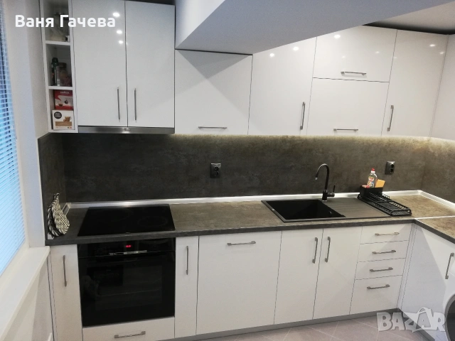 Двустаен апартамент в ж.к.Славейков, снимка 10 - Апартаменти - 53492149