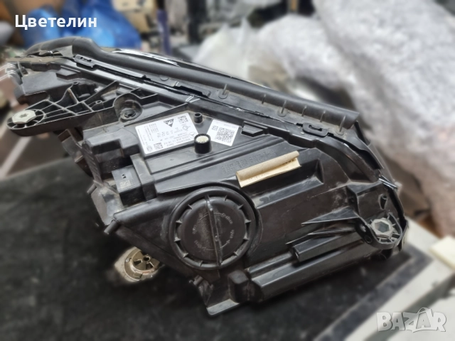Ляв фар за Mercedes C W205 Multibeam lqv far мерцедес 205 ц класа, снимка 6 - Части - 52950228