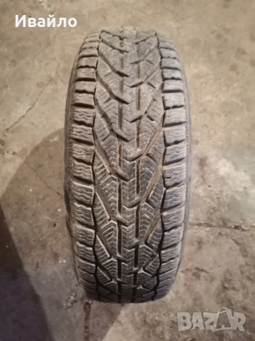 Продавам 1 брой зимна гума 195.65.15 дот 2020 Tarus 