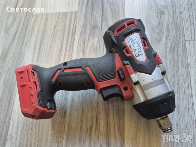 Акумулаторен ударен гайковерт Raider Industrial RDI-IBW01, снимка 3 - Други инструменти - 53657995