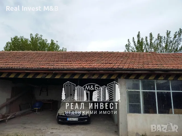 Продавам къща в с. Върбица, снимка 8 - Къщи - 47831328