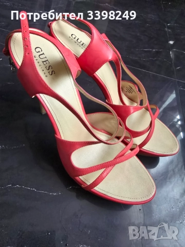 Обувки на ток Guess номер 40